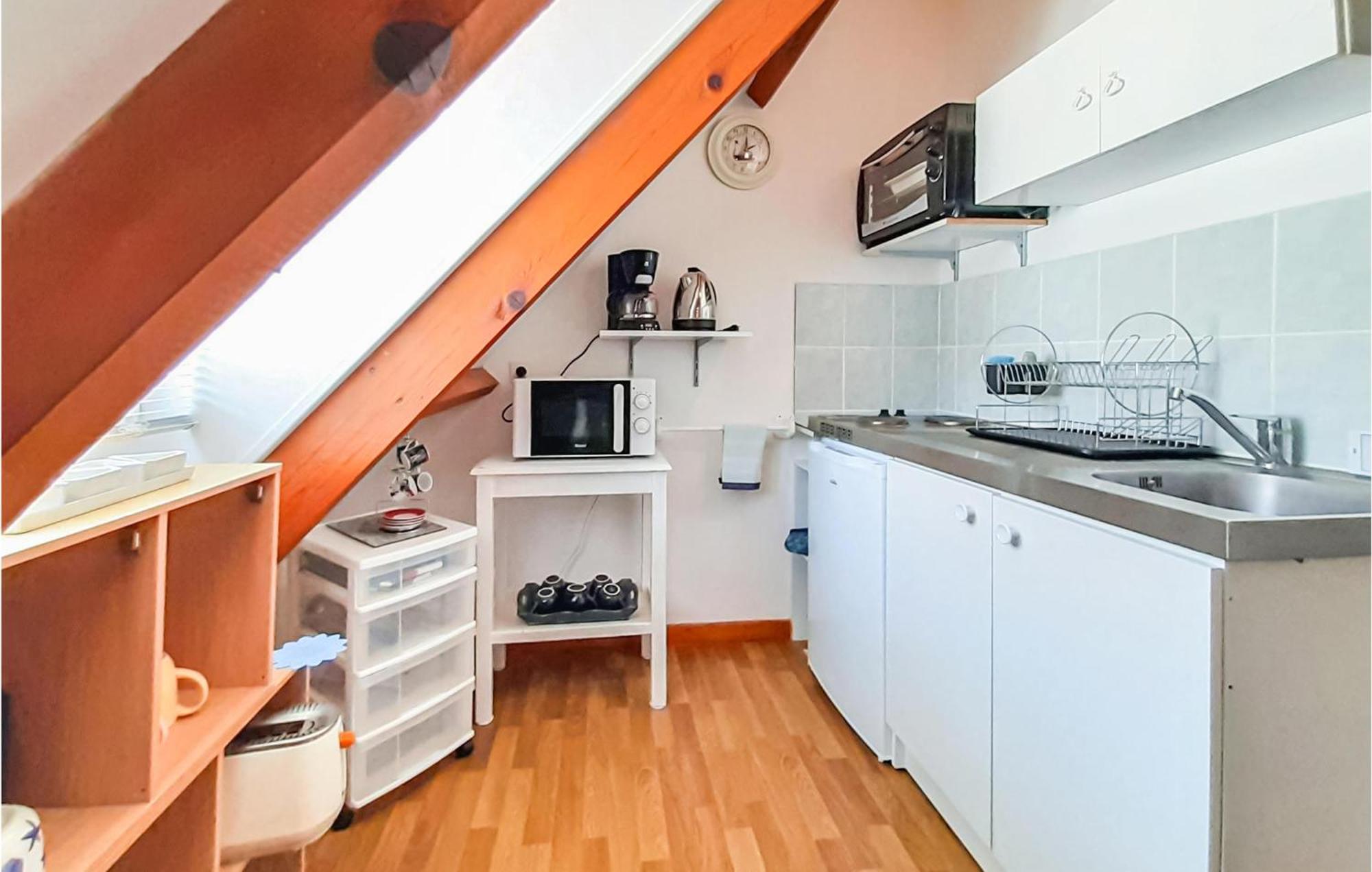 Beautiful Apartment In Alette With Kitchen エクステリア 写真