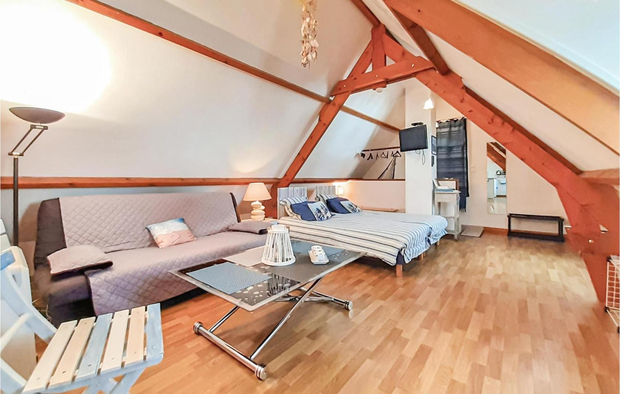 Beautiful Apartment In Alette With Kitchen エクステリア 写真
