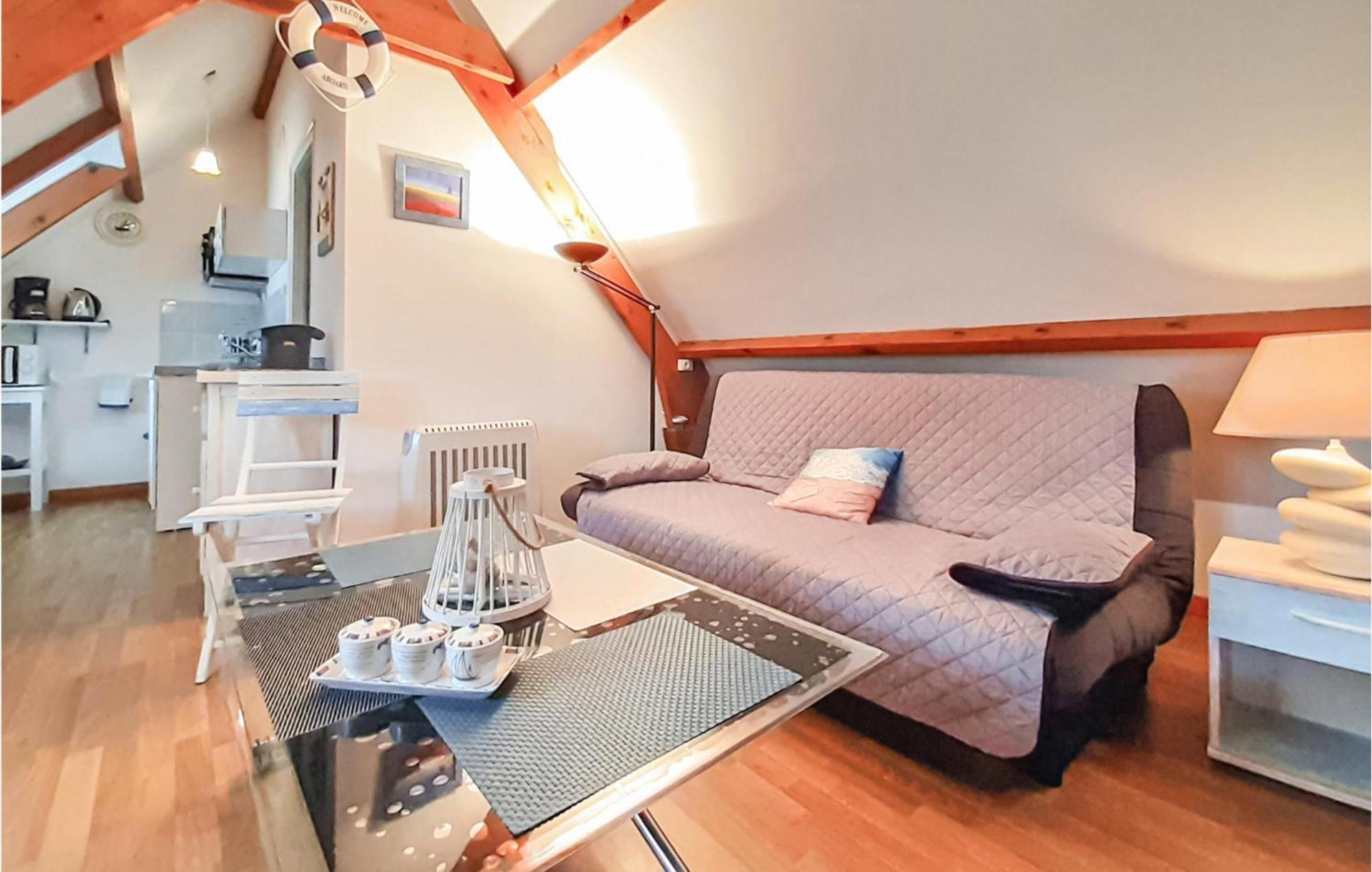 Beautiful Apartment In Alette With Kitchen エクステリア 写真